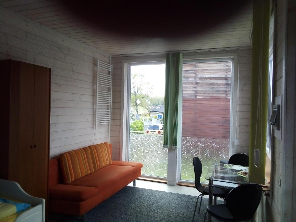 Appartamento Rekreacni Chatka / Tiny House Františkovy Lázně Esterno foto